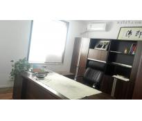 西海48文化创意中心写字楼中等装修168㎡