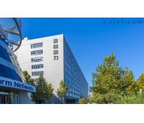 盈创动力大厦写字楼中等装修980㎡