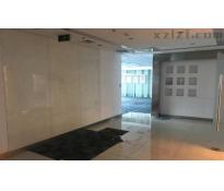 北京环球贸易中心写字楼中等装修720㎡