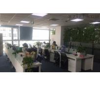 西环广场写字楼中等装修470㎡