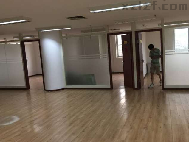 知春大厦