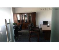 融科资讯中心写字楼中等装修3000㎡