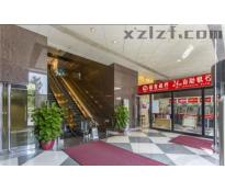 东方广场写字楼中等装修333㎡