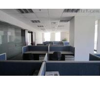 青云当代大厦写字楼中等装修210㎡