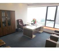 石榴中心0中等装修1600㎡