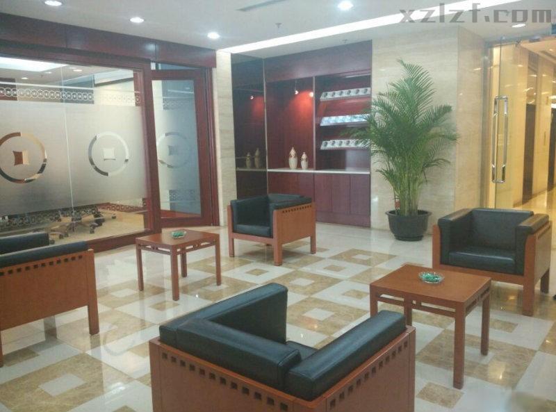 卫通大厦1200㎡写字楼