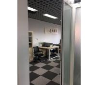 维亚大厦写字楼中等装修520㎡