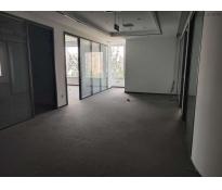 泰鹏大厦写字楼中等装修340㎡