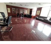 世茂工三（世茂国际中心1号楼）写字楼中等装修780㎡