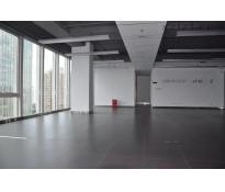 主语国际中心写字楼中等装修355㎡