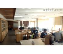 主语国际中心写字楼中等装修215㎡