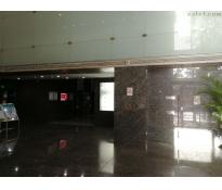 国际财经中心写字楼中等装修153㎡