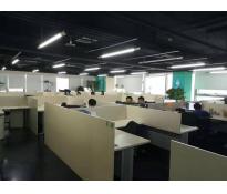 万柳亿城中心写字楼中等装修900㎡